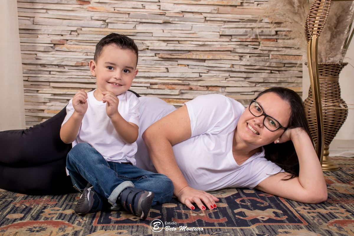 Mini ensaio dia das mães. Sessão dia das mães. Sessão dia das mães Curitiba. Mãe e filha. Mãe e filho. Mãe e filhos.