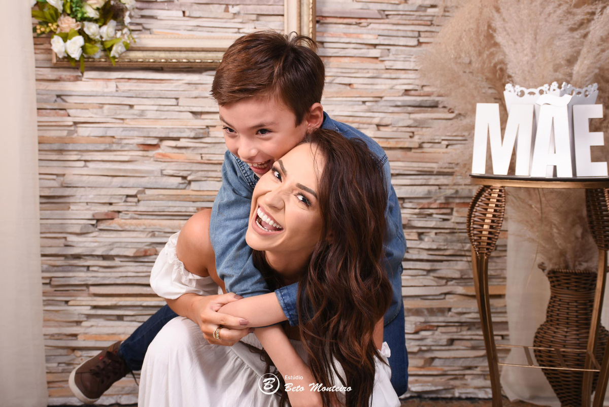 Mini ensaio dia das mães. Sessão dia das mães. Sessão dia das mães Curitiba. Mãe e filha. Mãe e filho. Mãe e filhos.