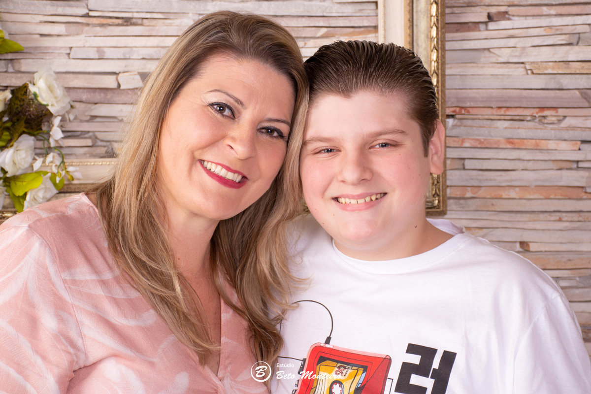 Mini ensaio dia das mães. Sessão dia das mães. Sessão dia das mães Curitiba. Mãe e filha. Mãe e filho. Mãe e filhos.