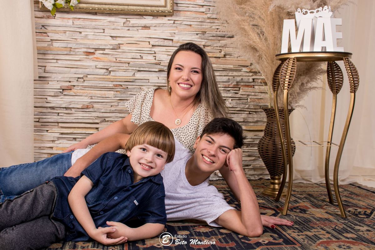 Mini ensaio dia das mães. Sessão dia das mães. Sessão dia das mães Curitiba. Mãe e filha. Mãe e filho. Mãe e filhos.