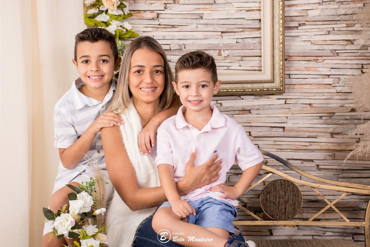 Mini ensaio dia das mães. Sessão dia das mães. Sessão dia das mães Curitiba. Mãe e filha. Mãe e filho. Mãe e filhos.