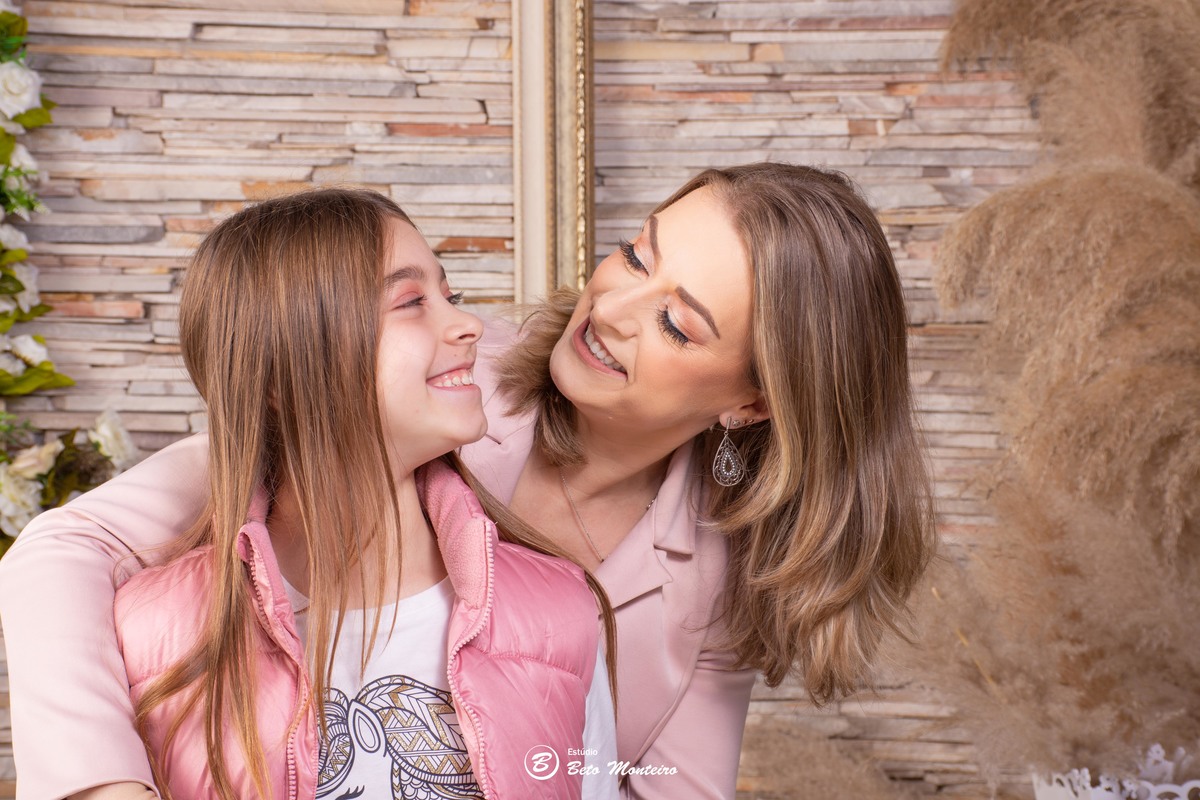 Mini ensaio dia das mães. Sessão dia das mães. Sessão dia das mães Curitiba. Mãe e filha. Mãe e filho. Mãe e filhos.
