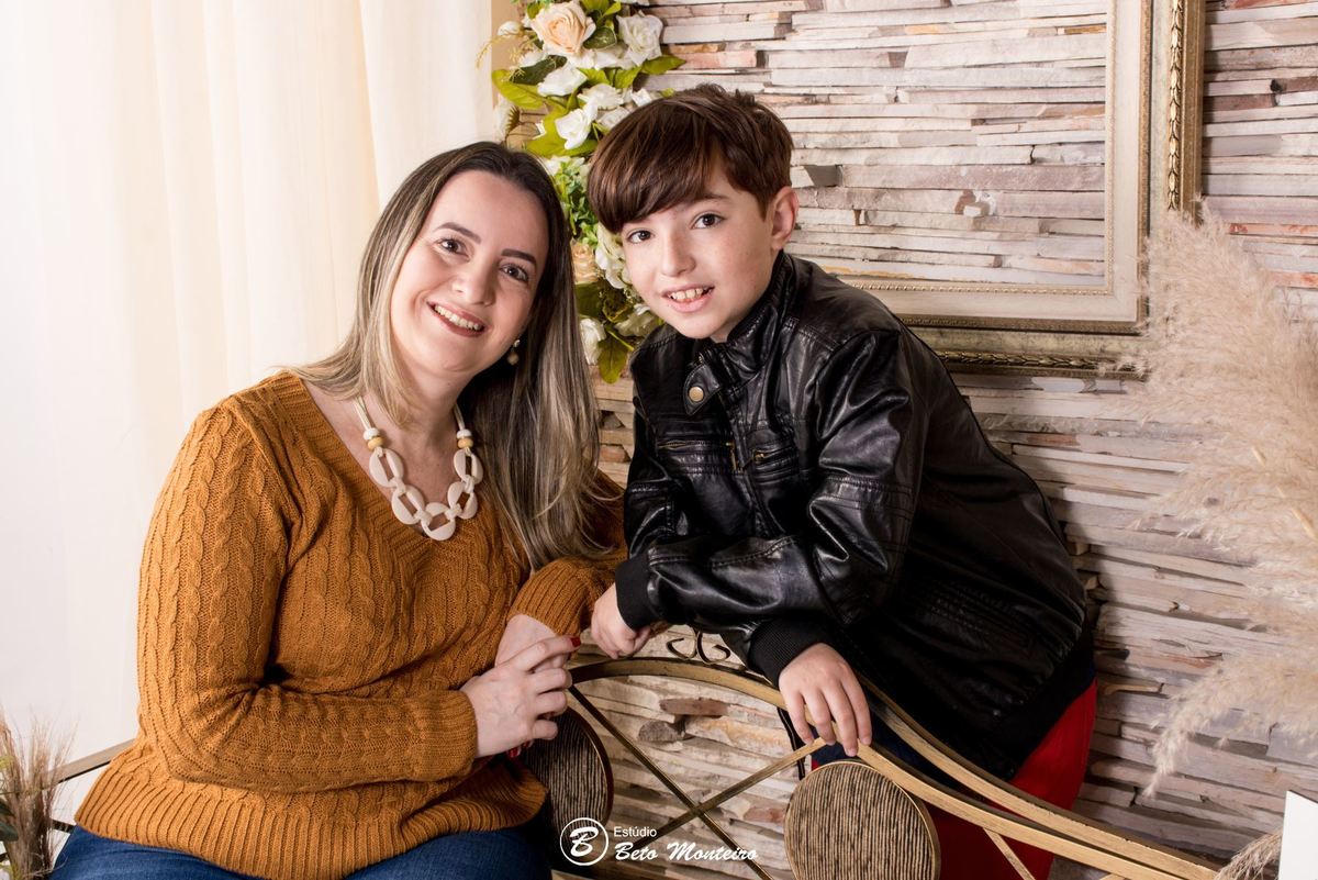 Mini ensaio dia das mães. Sessão dia das mães. Sessão dia das mães Curitiba. Mãe e filha. Mãe e filho. Mãe e filhos.