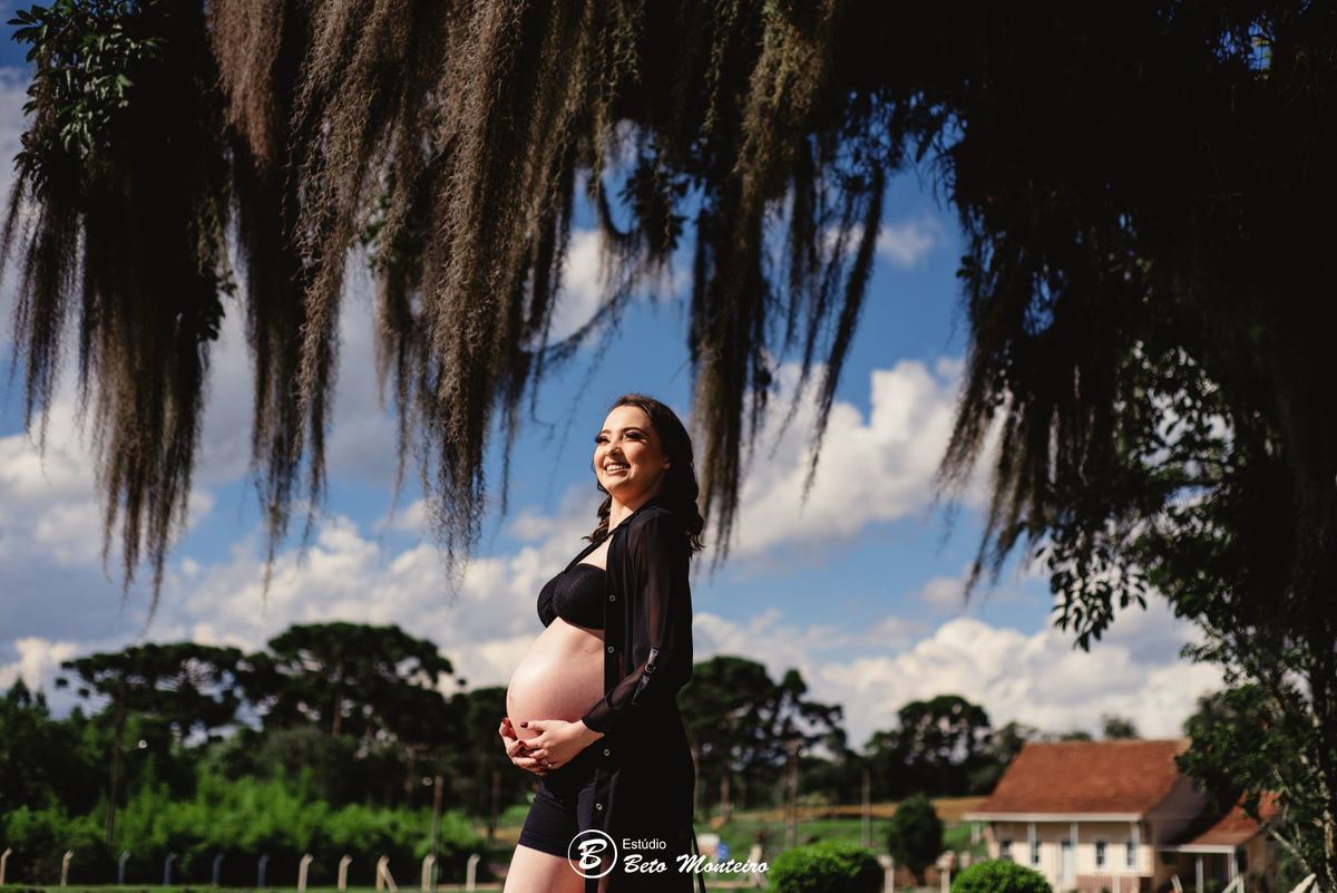Book Gestante e Familia em Curitiba - Book gestante São José dos Pinhais - Book de gestante lifestyle - Fotos ao ar livre - Grávida - Gestação - Estudio Beto Monteiro - Chácara Ienkot - Patrícia - Mateus - Oliver 