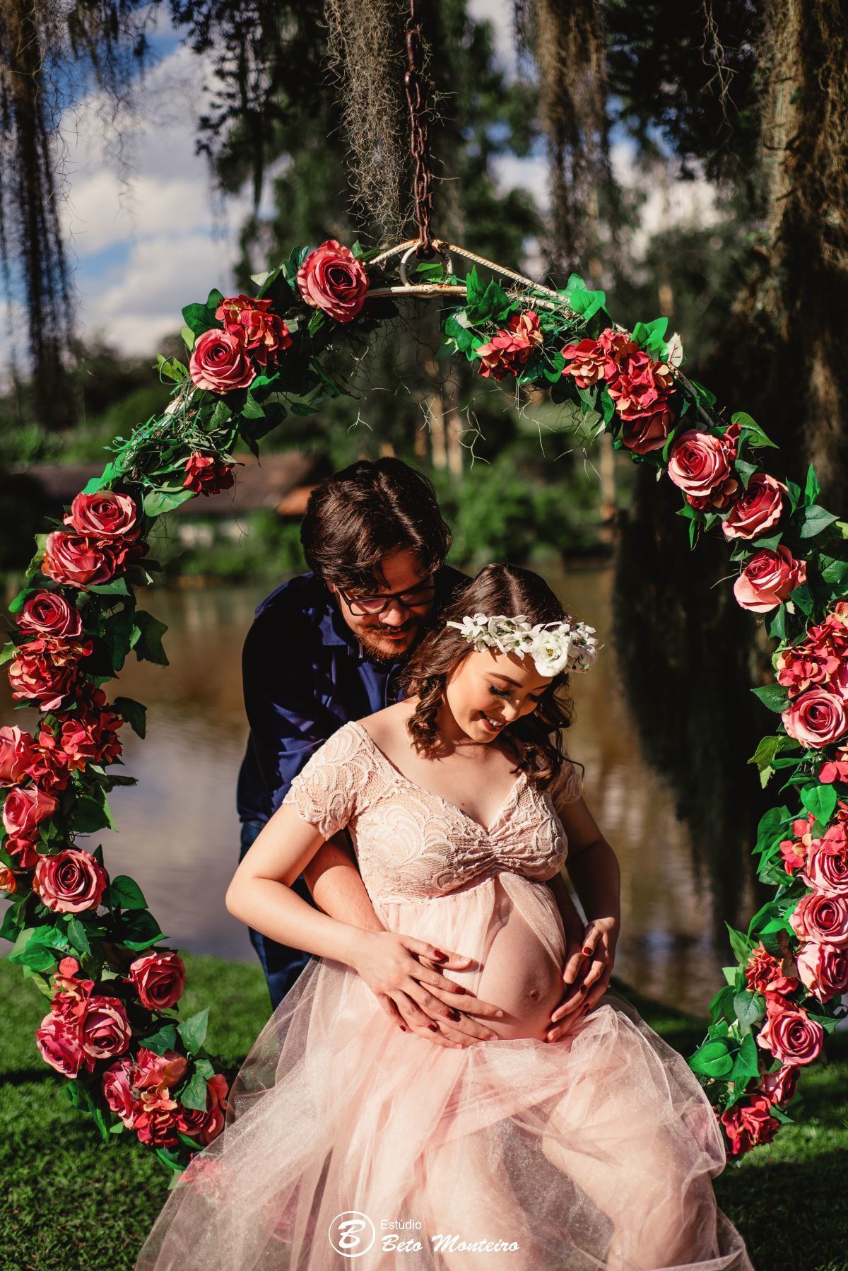 Book Gestante e Familia em Curitiba - Book gestante São José dos Pinhais - Book de gestante lifestyle - Fotos ao ar livre - Grávida - Gestação - Estudio Beto Monteiro - Chácara Ienkot - Patrícia - Mateus - Oliver 