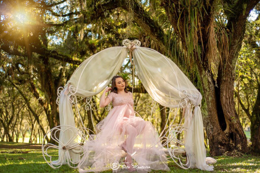 Book Gestante e Familia em Curitiba - Book gestante São José dos Pinhais - Book de gestante lifestyle - Fotos ao ar livre - Grávida - Gestação - Estudio Beto Monteiro - Chácara Ienkot - Patrícia - Mateus - Oliver 