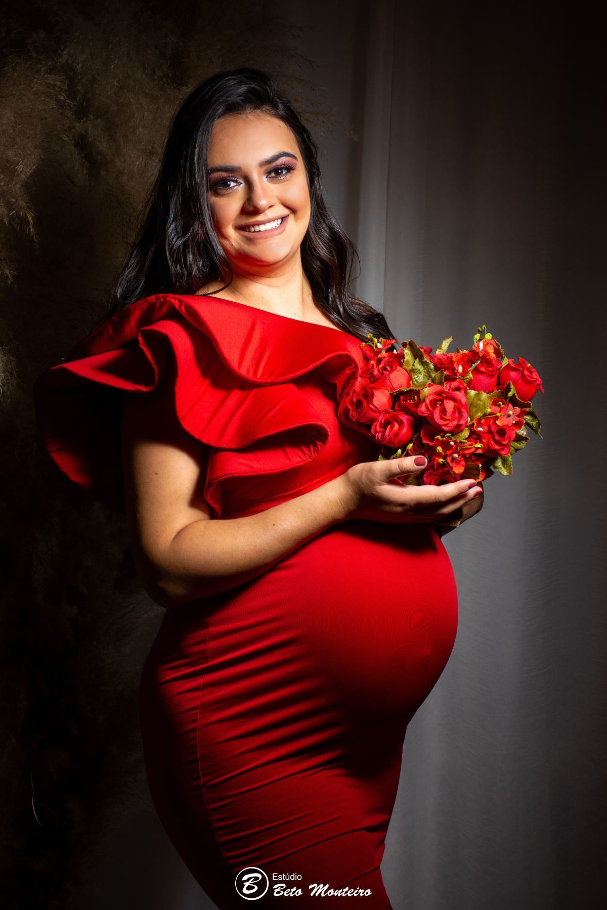 Book Gestante e Familia em Curitiba - Book de gestante em estúdio - ensaio de gestante - book em estúdio - sessão fotográfica - Grávida - Gestação - Estudio Beto Monteiro - Glauciane - Glau - Rodrigo - Maya - Maitê