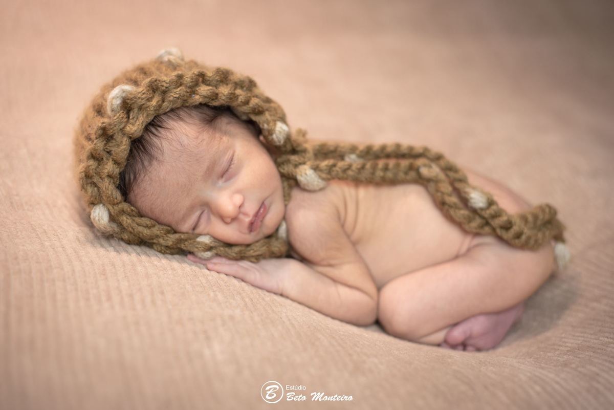 Newborn - newborn gêmeas - newborn menina - new born - Book fotográfico NewBorn - Book de fotos - Book NewBorn - Book de Recem Nascido - Book de Bebê - Estúdio Beto Monteiro - Curitiba