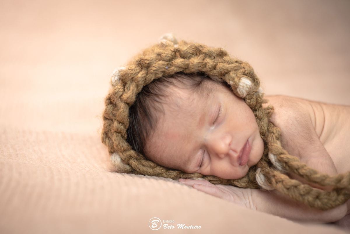 Newborn - newborn gêmeas - newborn menina - new born - Book fotográfico NewBorn - Book de fotos - Book NewBorn - Book de Recem Nascido - Book de Bebê - Estúdio Beto Monteiro - Curitiba