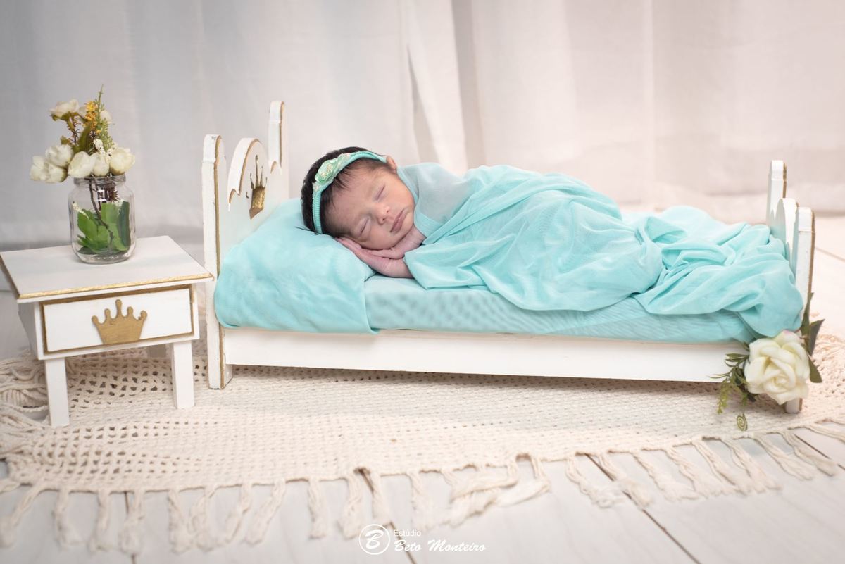 Newborn - newborn gêmeas - newborn menina - new born - Book fotográfico NewBorn - Book de fotos - Book NewBorn - Book de Recem Nascido - Book de Bebê - Estúdio Beto Monteiro - Curitiba