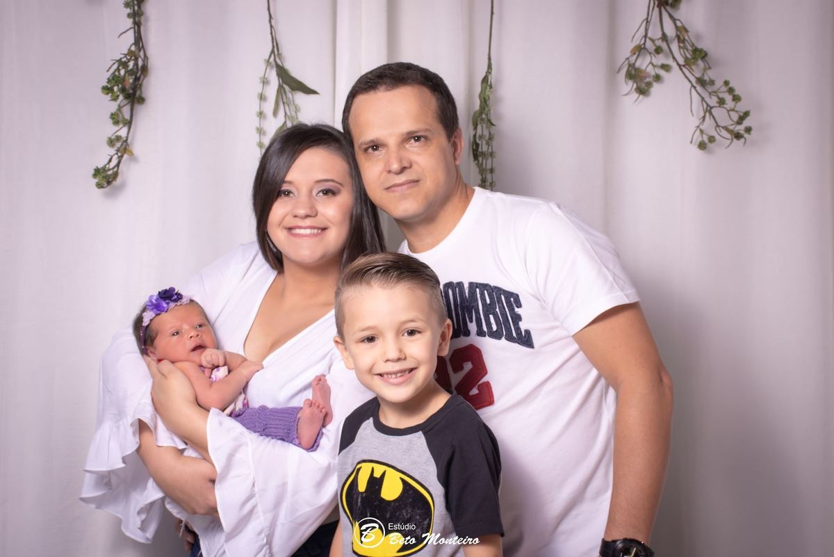 Newborn - newborn menina - new born - Book fotográfico NewBorn - Book de fotos - Book NewBorn - Book de Recem Nascido - Book de Bebê - Estúdio Beto Monteiro - Curitiba