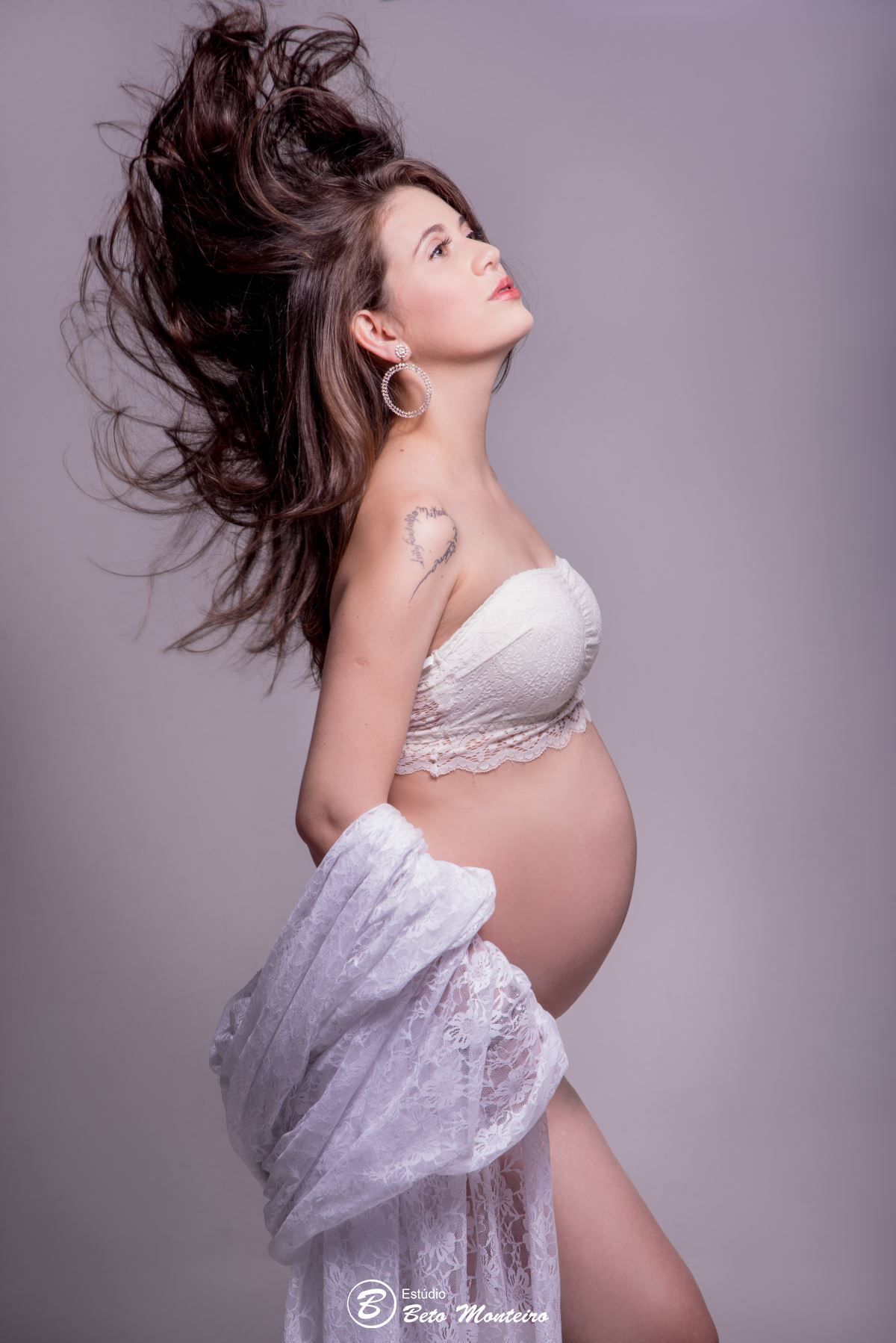 Book Gestante e Familia em Curitiba - Book de gestante em estúdio - ensaio de gestante - book em estúdio - sessão fotográfica - Grávida - Gestação - Estudio Beto Monteiro - Milena - Elza - Elza Hadassa