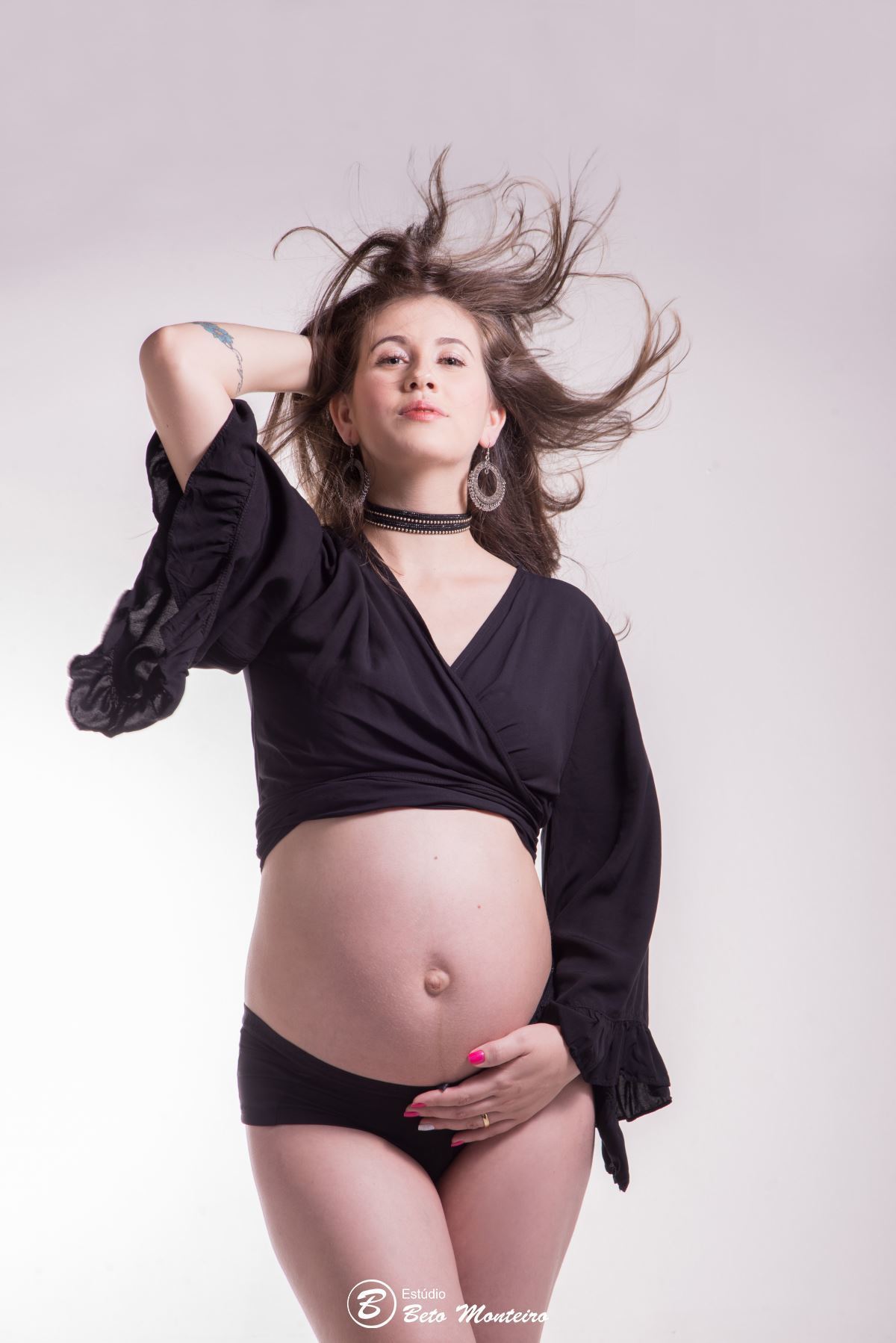 Book Gestante e Familia em Curitiba - Book de gestante em estúdio - ensaio de gestante - book em estúdio - sessão fotográfica - Grávida - Gestação - Estudio Beto Monteiro - Milena - Elza - Elza Hadassa