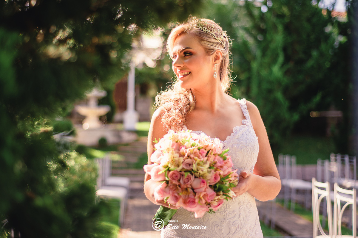 fotografo de casamento - videos de casamento - filmagem - casamento - cinegrafista - filmmaker - wedding - produtora - curitiba - estudio beto monteiro - casal - pre wedding - Isabele e Henrique - Castello Reale - Ar livre - Curitiba