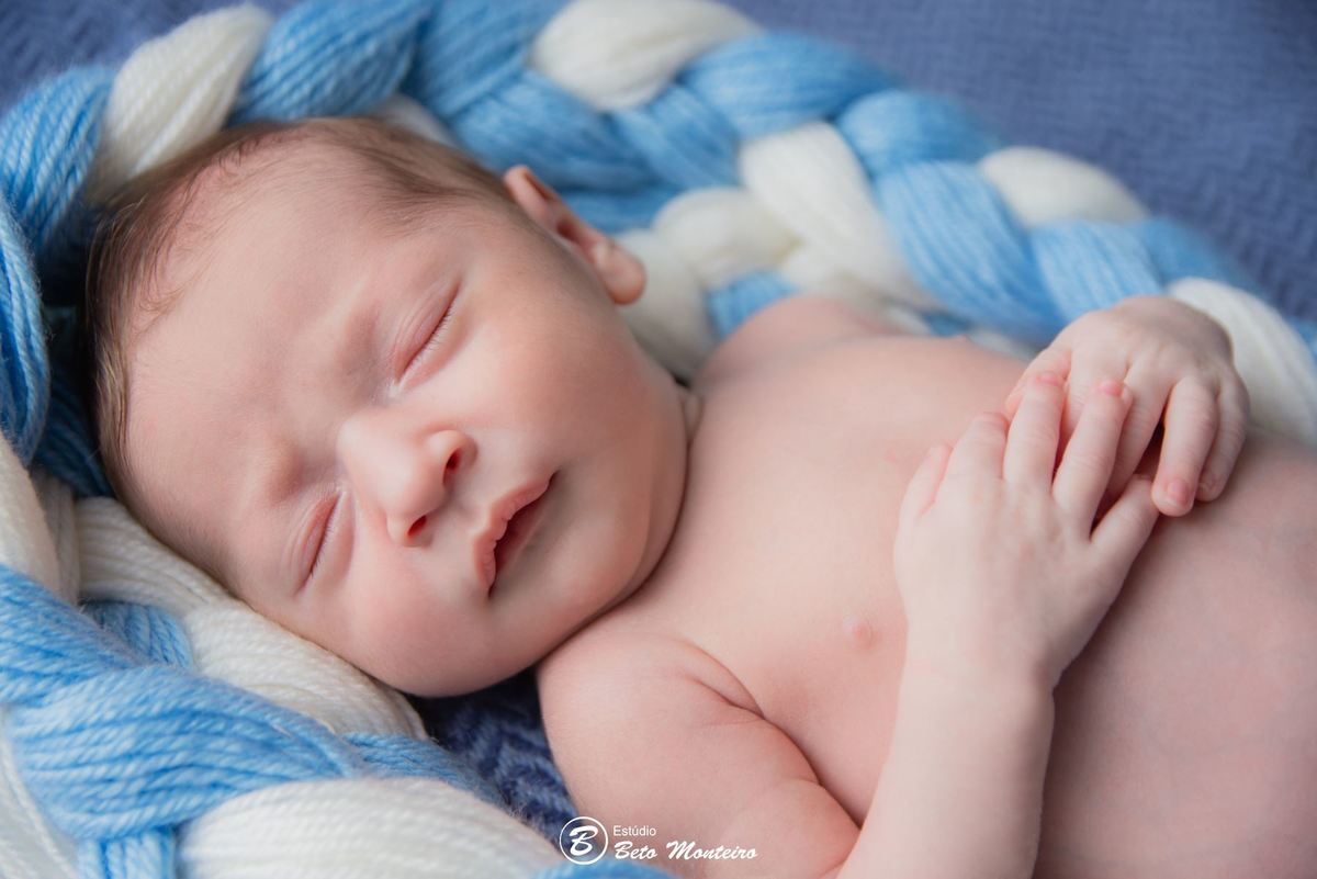 Book fotográfico New Born - Book de fotos - Book New Born - book newborn - Book de Recem-Nascido - Book de Bebê - newborn menino - Estúdio Beto Monteiro - Curitiba