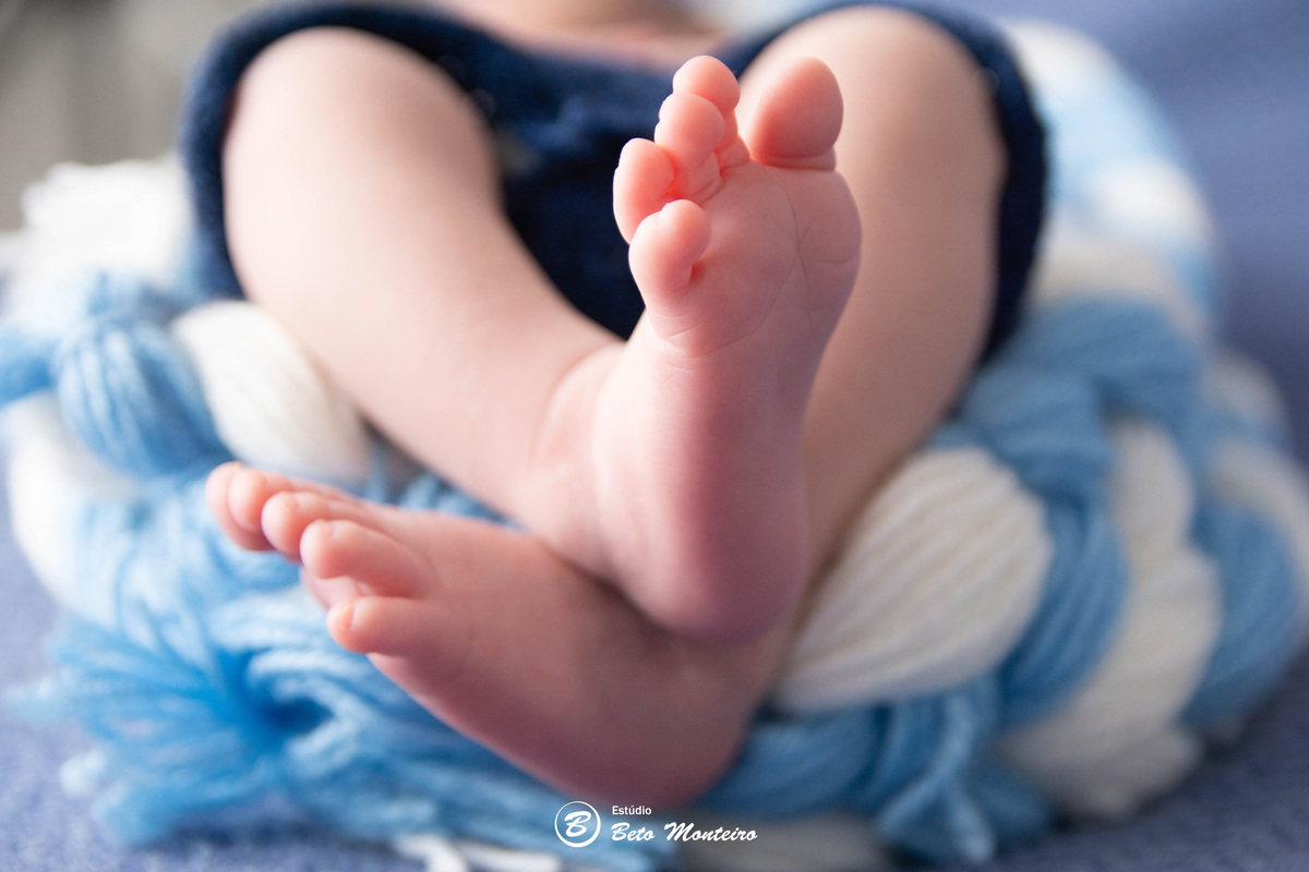 Book fotográfico New Born - Book de fotos - Book New Born - book newborn - Book de Recem-Nascido - Book de Bebê - newborn menino - Estúdio Beto Monteiro - Curitiba