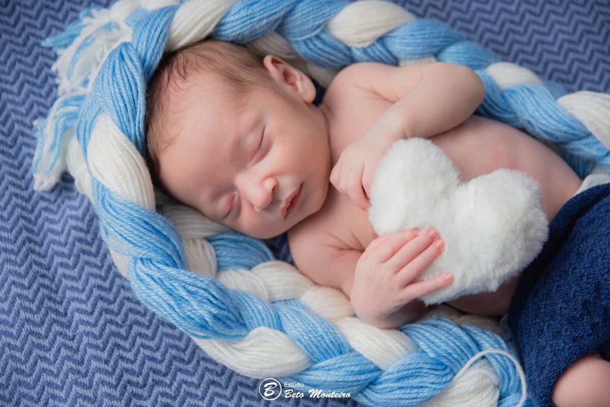 Book fotográfico New Born - Book de fotos - Book New Born - book newborn - Book de Recem-Nascido - Book de Bebê - newborn menino - Estúdio Beto Monteiro - Curitiba