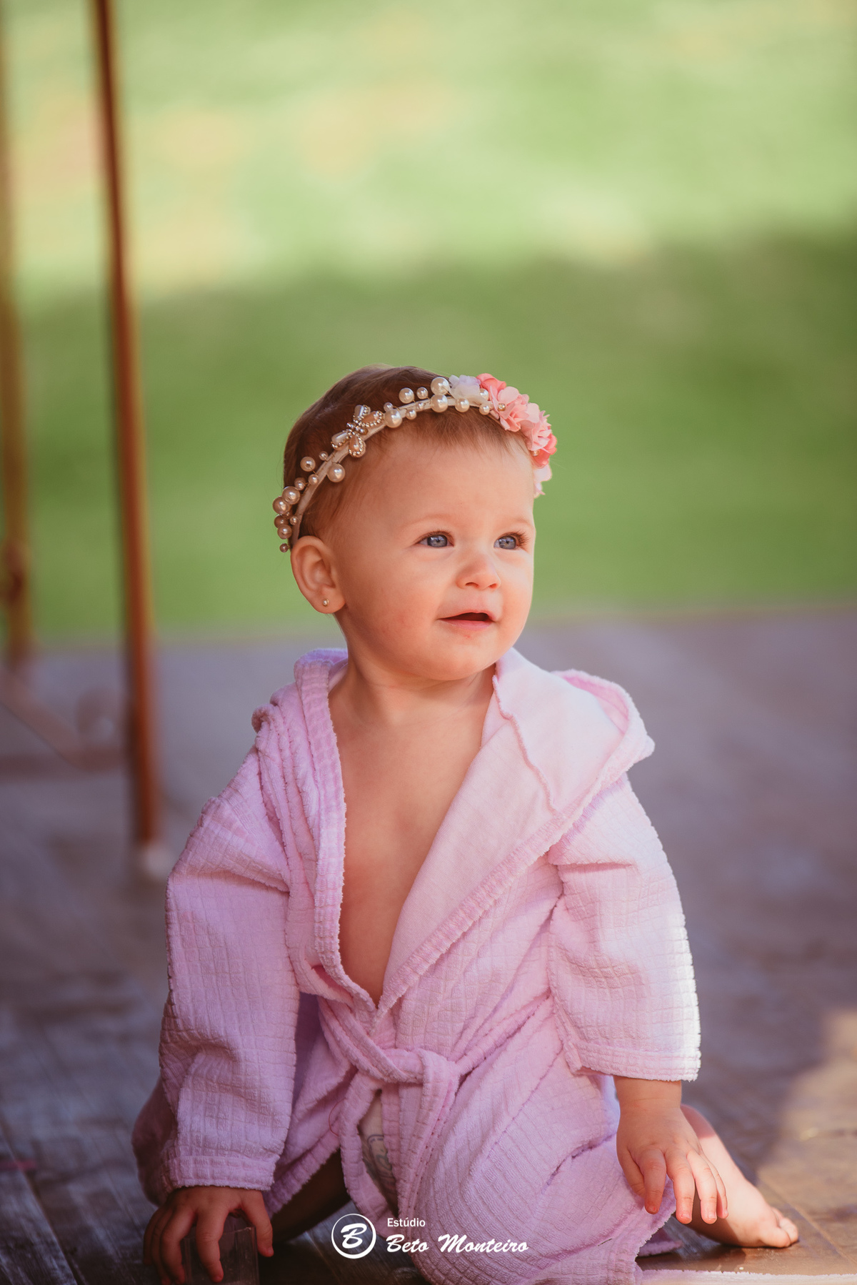 Book fotográfico Infantil - Book de fotos - Book de Criança - Book de Bebê - Book Menina - Book Menino - Book 1 ano - Estúdio Beto Monteiro - Curitiba - smash the cake - Sarah - ursinho rosa - chácara sentinela - smash the cake externo