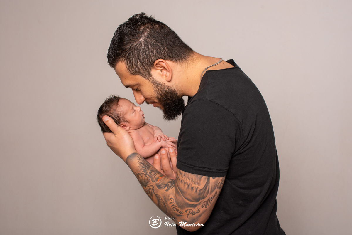 Book fotográfico New Born - Book de fotos - Book New Born - book newborn - Book de Recém-nascido - Book de Bebê - newborn menino - Estúdio Beto Monteiro - Curitiba - Noah - Kellen - Jonathan