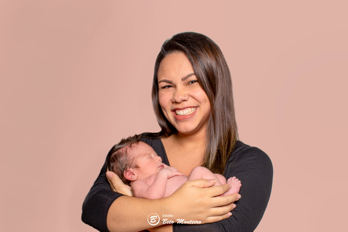 Book fotográfico New Born - Book de fotos - Book New Born - book newborn - Book de Recém-nascido - Book de Bebê - newborn menino - Estúdio Beto Monteiro - Curitiba - Noah - Kellen - Jonathan