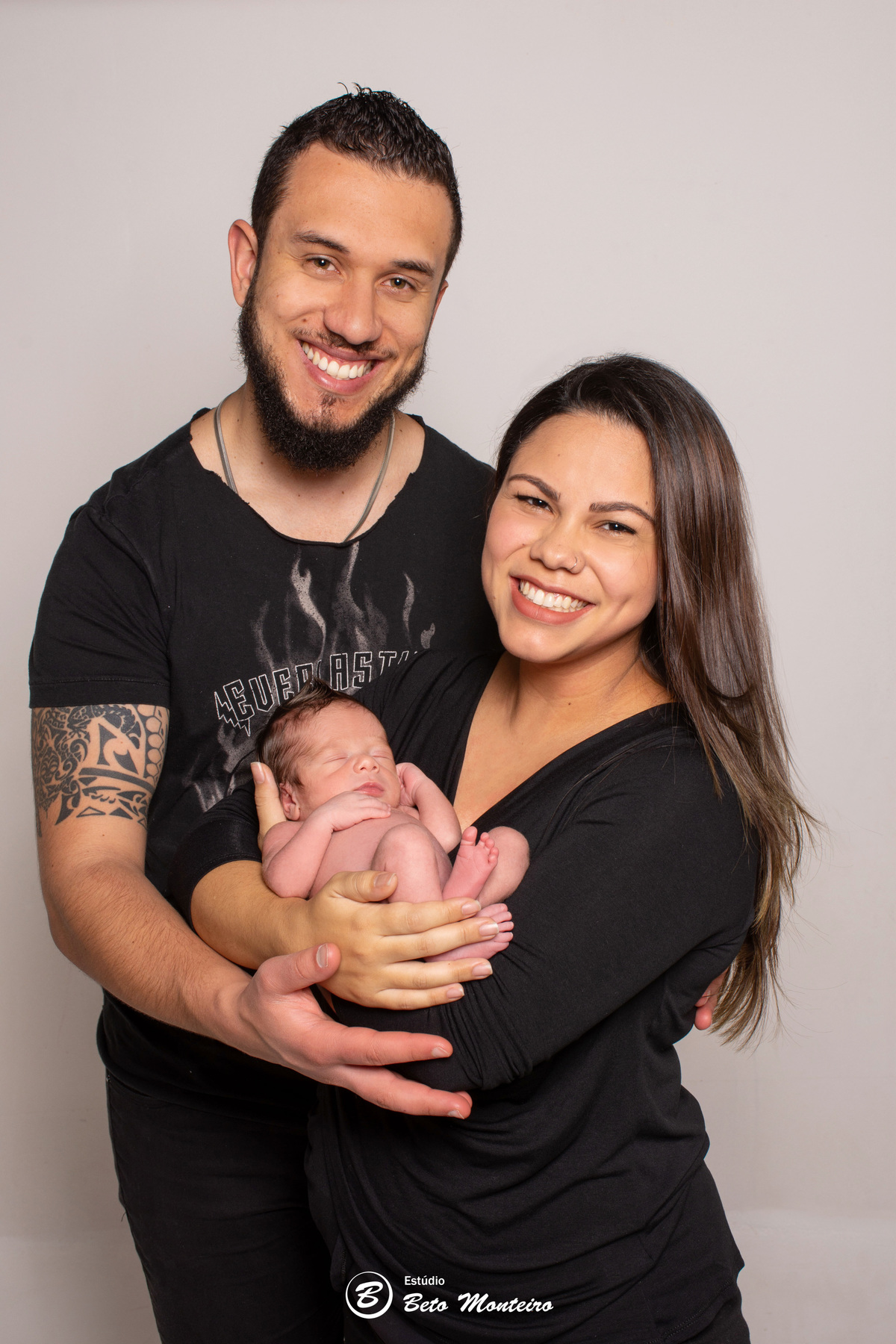 Book fotográfico New Born - Book de fotos - Book New Born - book newborn - Book de Recém-nascido - Book de Bebê - newborn menino - Estúdio Beto Monteiro - Curitiba - Noah - Kellen - Jonathan