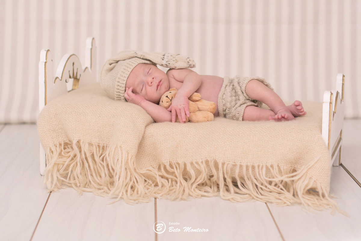 Book fotográfico New Born - Book de fotos - Book New Born - book newborn - Book de Recém-nascido - Book de Bebê - newborn menino - Estúdio Beto Monteiro - Curitiba - Noah - Kellen - Jonathan