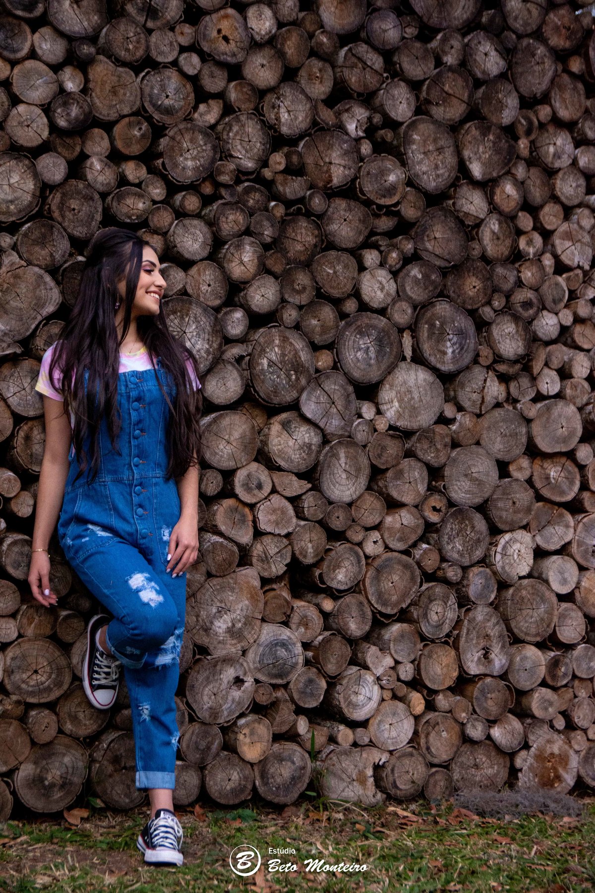 Aniversário de 15 anos - Foto e Filmagem - Debutante - Estúdio Beto Monteiro - Curitiba - fotografo de 15 anos - sessao de fotos - book de fotos - book de 15 anos - fotografo - Camylla - Alessandra Marques - chacara ienkot - vestido de princesa