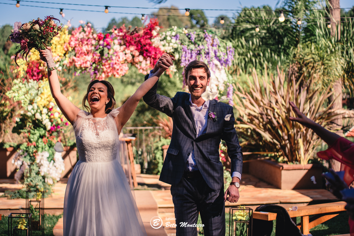 fotografo de casamento - videos de casamento - filmagem - casamento - cinegrafista - filmmaker - wedding - produtora - curitiba - estudio beto monteiro - casal - pre wedding - Renata e Silas - Ar livre - casamento civil - chacara do rocio - decoração