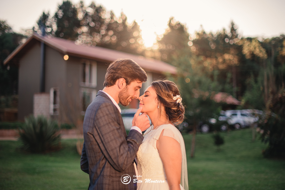 fotografo de casamento - videos de casamento - filmagem - casamento - cinegrafista - filmmaker - wedding - produtora - curitiba - estudio beto monteiro - casal - pre wedding - Renata e Silas - Ar livre - casamento civil - chacara do rocio - decoração