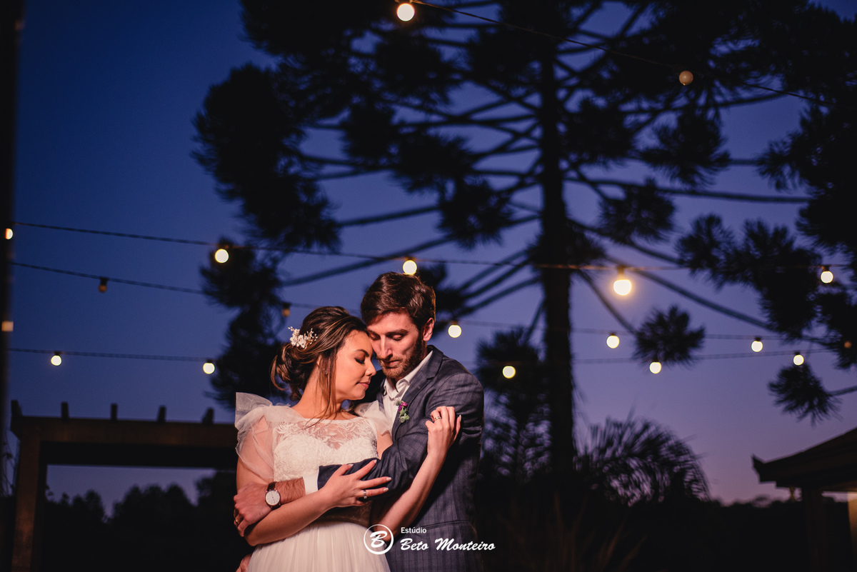 fotografo de casamento - videos de casamento - filmagem - casamento - cinegrafista - filmmaker - wedding - produtora - curitiba - estudio beto monteiro - casal - pre wedding - Renata e Silas - Ar livre - casamento civil - chacara do rocio - decoração