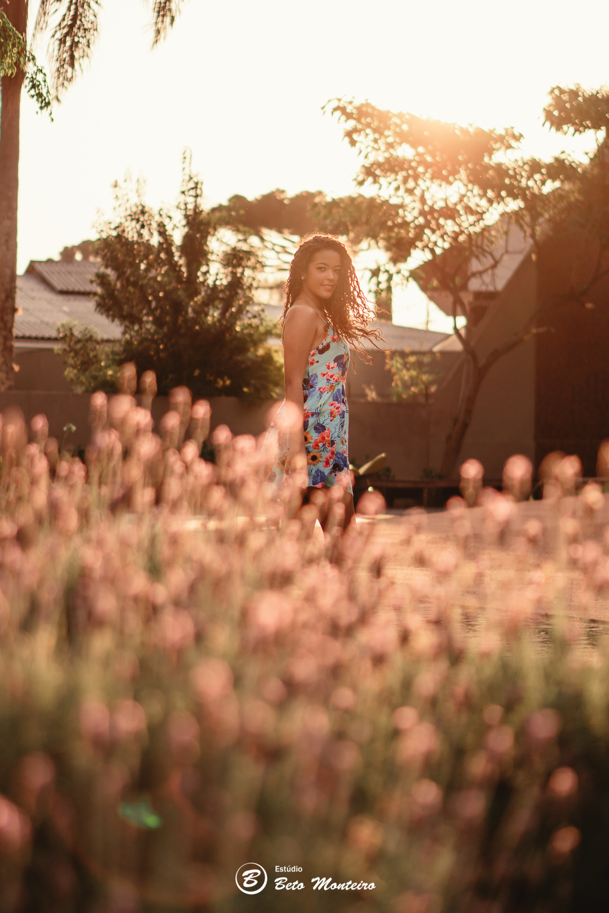 Aniversário de 15 anos - Foto e Filmagem - Debutante - Estúdio Beto Monteiro - Curitiba - fotografo de 15 anos - sessao de fotos - book de fotos - book de 15 anos - fotografo - book dos 15 - urbano - externo - street - aimee - patio batel - curitiba