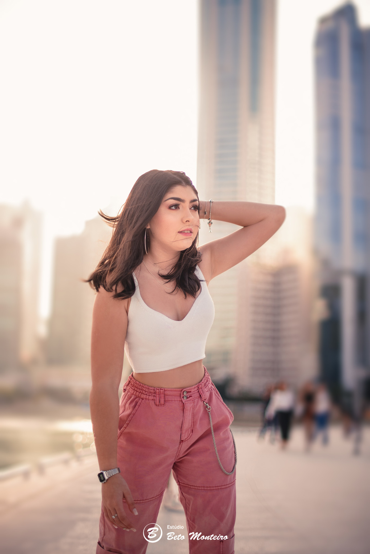 Aniversário de 15 anos - Foto e Filmagem - Debutante - Estúdio Beto Monteiro - Curitiba - fotografo de 15 anos - sessao de fotos - book de fotos - book de 15 anos - fotografo - amanda - book dos 15 - balneario camboriu - bc - sc - urbano - praia - externo