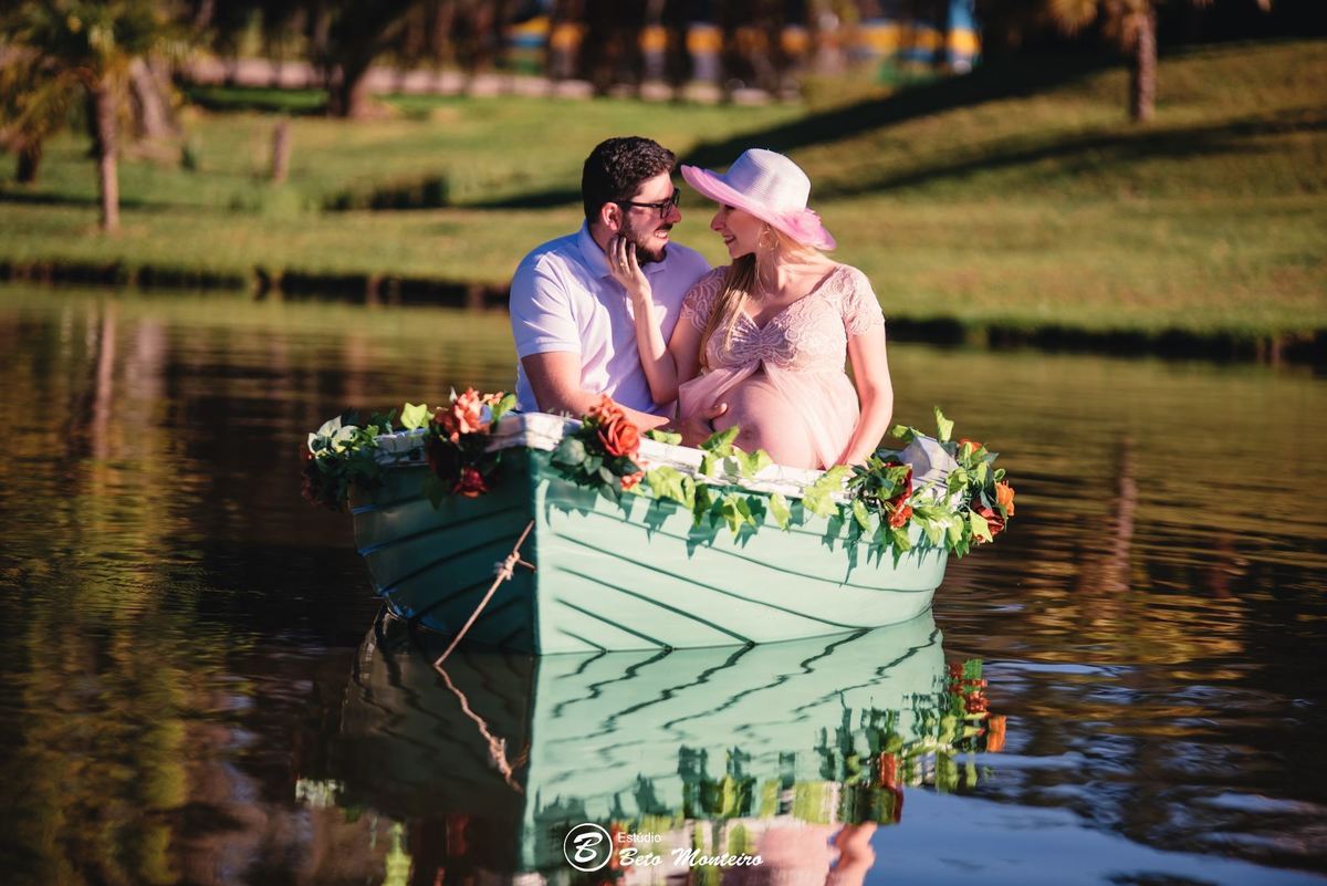 Book Gestante e Familia em Curitiba - Book gestante São José dos Pinhais - Book de gestante lifestyle - Fotos ao ar livre - Grávida - Gestação - Estudio Beto Monteiro - Chácara Ienkot - Fabi - Miguel - Fabiane Prociv