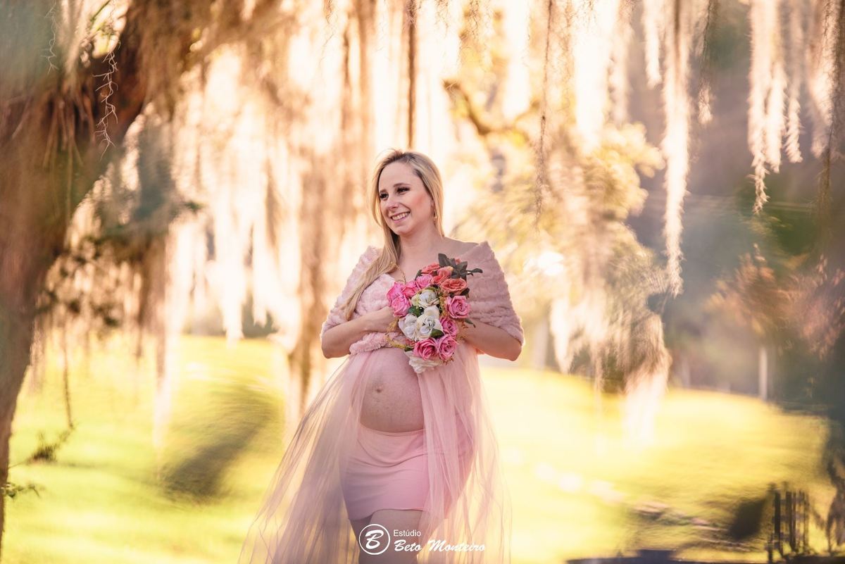 Book Gestante e Familia em Curitiba - Book gestante São José dos Pinhais - Book de gestante lifestyle - Fotos ao ar livre - Grávida - Gestação - Estudio Beto Monteiro - Chácara Ienkot - Fabi - Miguel - Fabiane Prociv