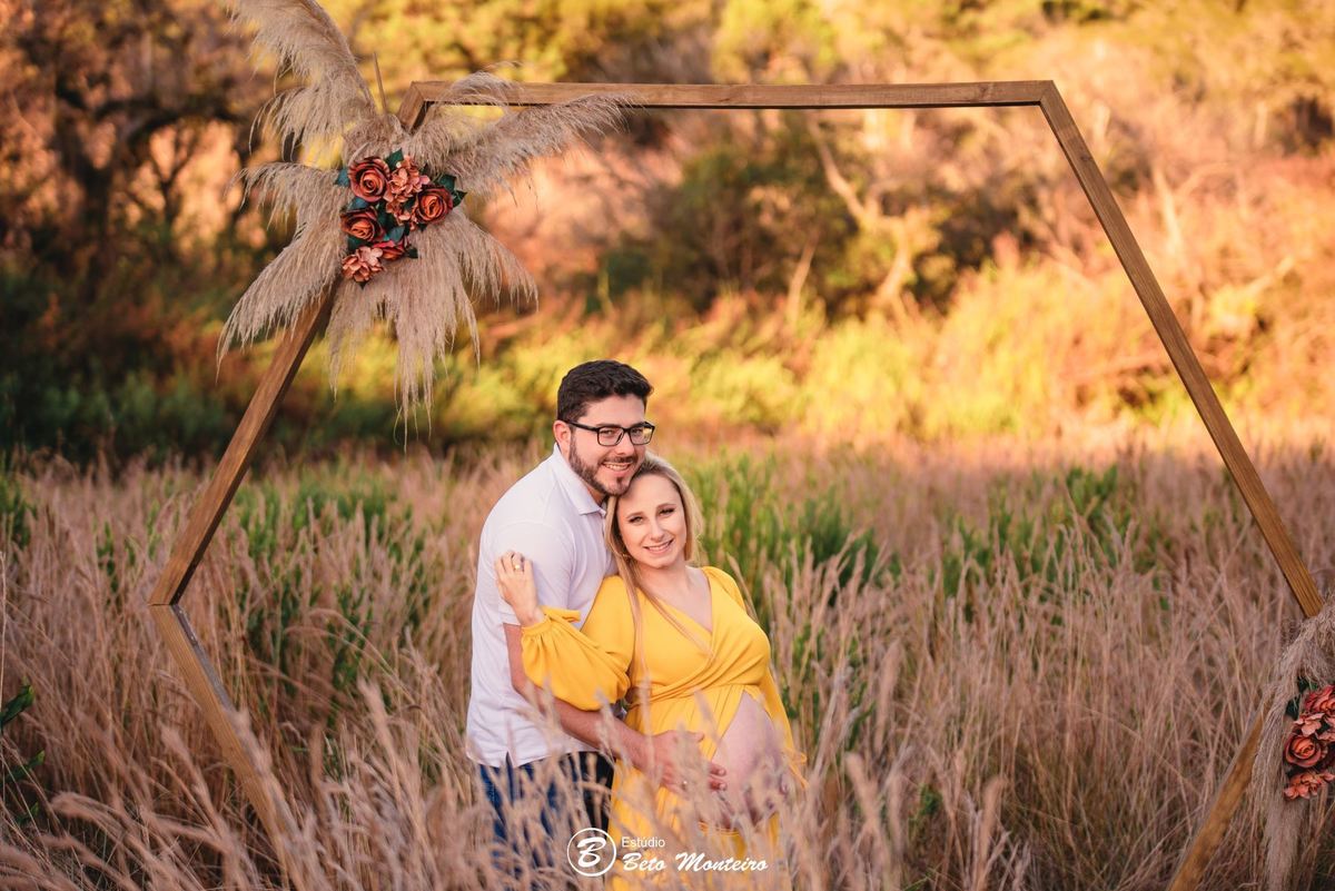 Book Gestante e Familia em Curitiba - Book gestante São José dos Pinhais - Book de gestante lifestyle - Fotos ao ar livre - Grávida - Gestação - Estudio Beto Monteiro - Chácara Ienkot - Fabi - Miguel - Fabiane Prociv