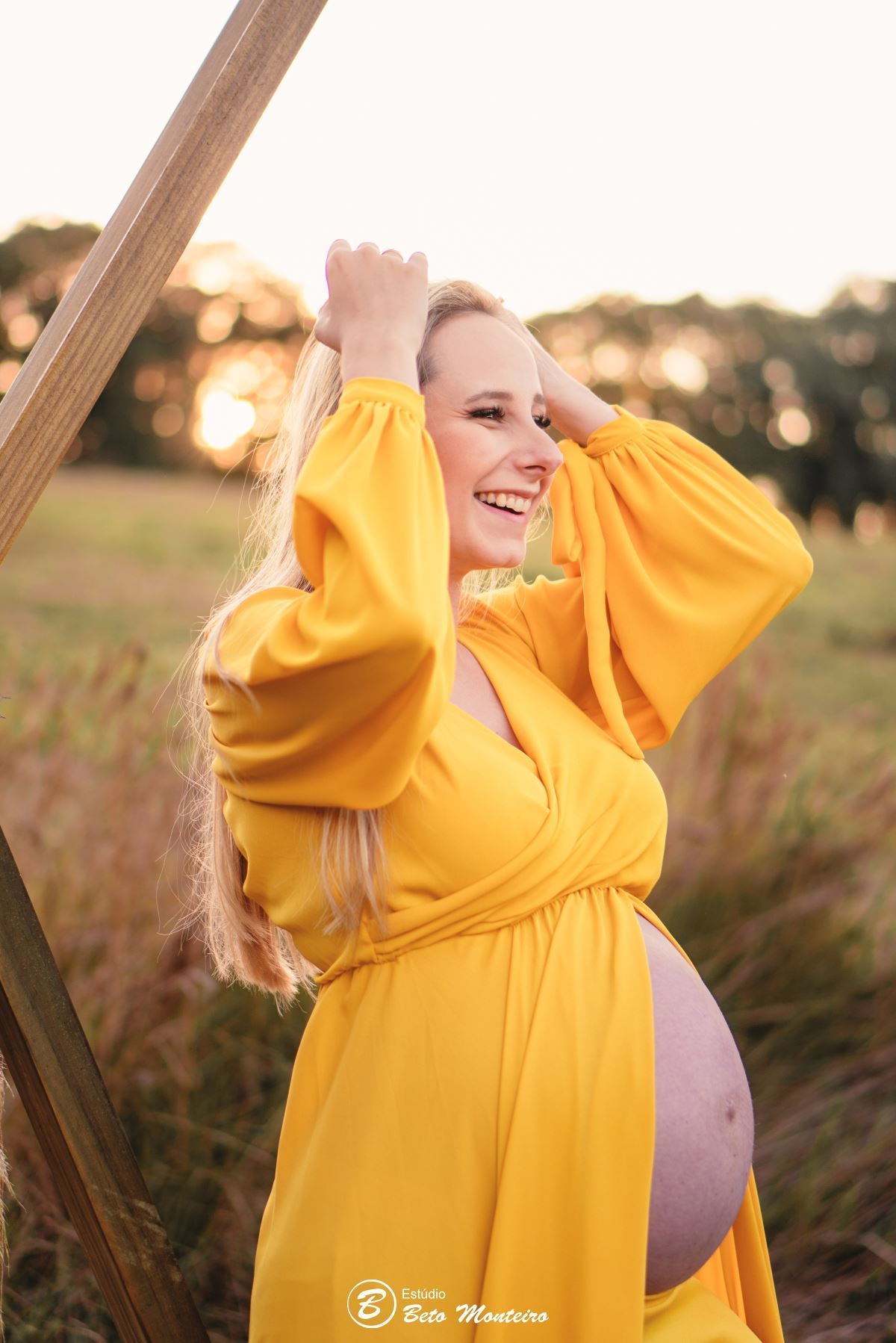 Book Gestante e Familia em Curitiba - Book gestante São José dos Pinhais - Book de gestante lifestyle - Fotos ao ar livre - Grávida - Gestação - Estudio Beto Monteiro - Chácara Ienkot - Fabi - Miguel - Fabiane Prociv