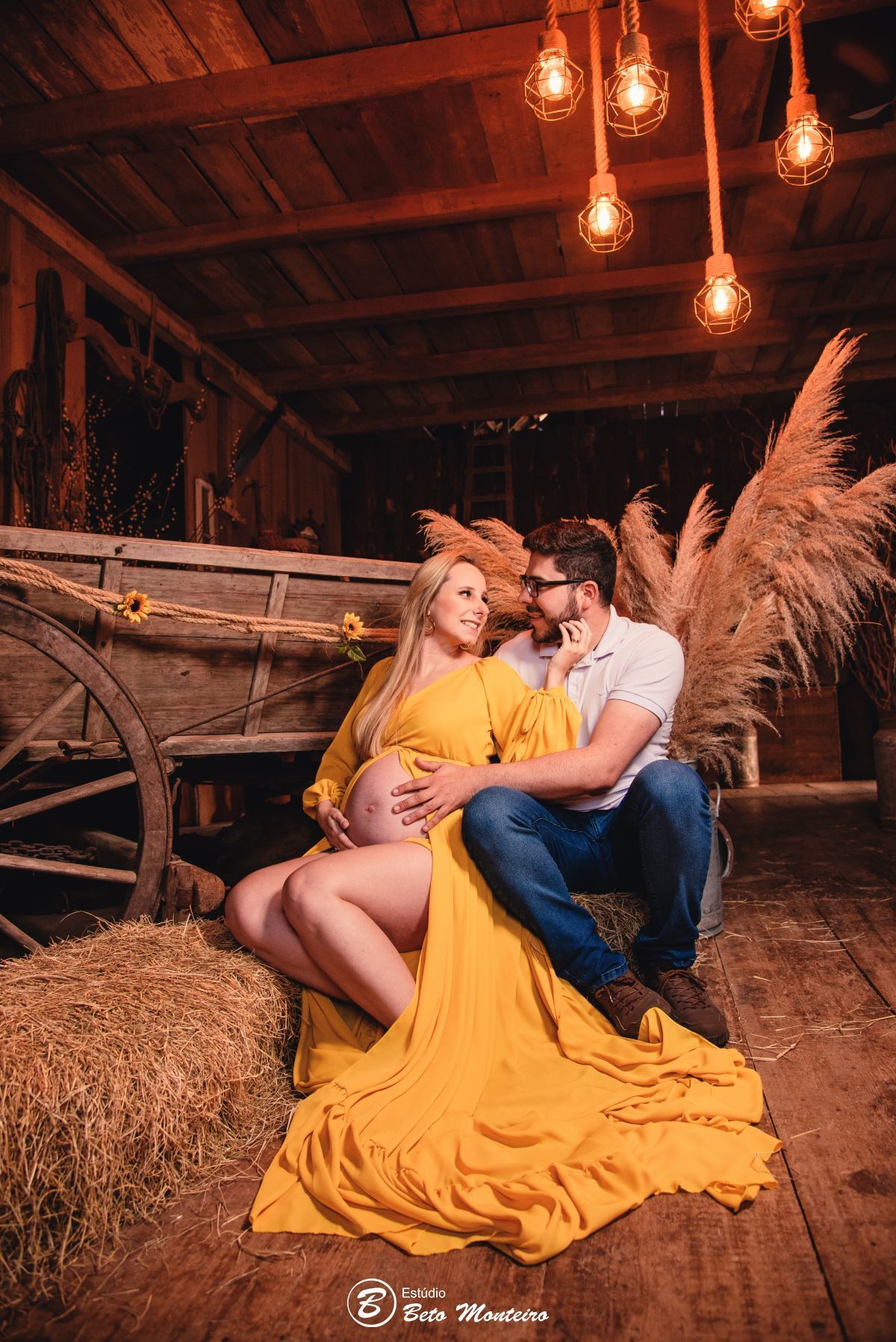 Book Gestante e Familia em Curitiba - Book gestante São José dos Pinhais - Book de gestante lifestyle - Fotos ao ar livre - Grávida - Gestação - Estudio Beto Monteiro - Chácara Ienkot - Fabi - Miguel - Fabiane Prociv