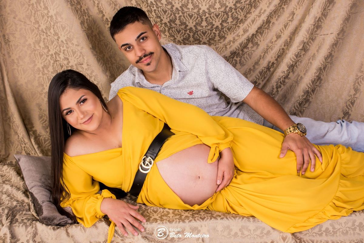 Book Gestante e Família em Curitiba - Book de gestante em estúdio - ensaio de gestante - book em estúdio - sessão fotográfica - Grávida - Gestação - Estudio Beto Monteiro - Juliana - Caio - Caio Eduardo