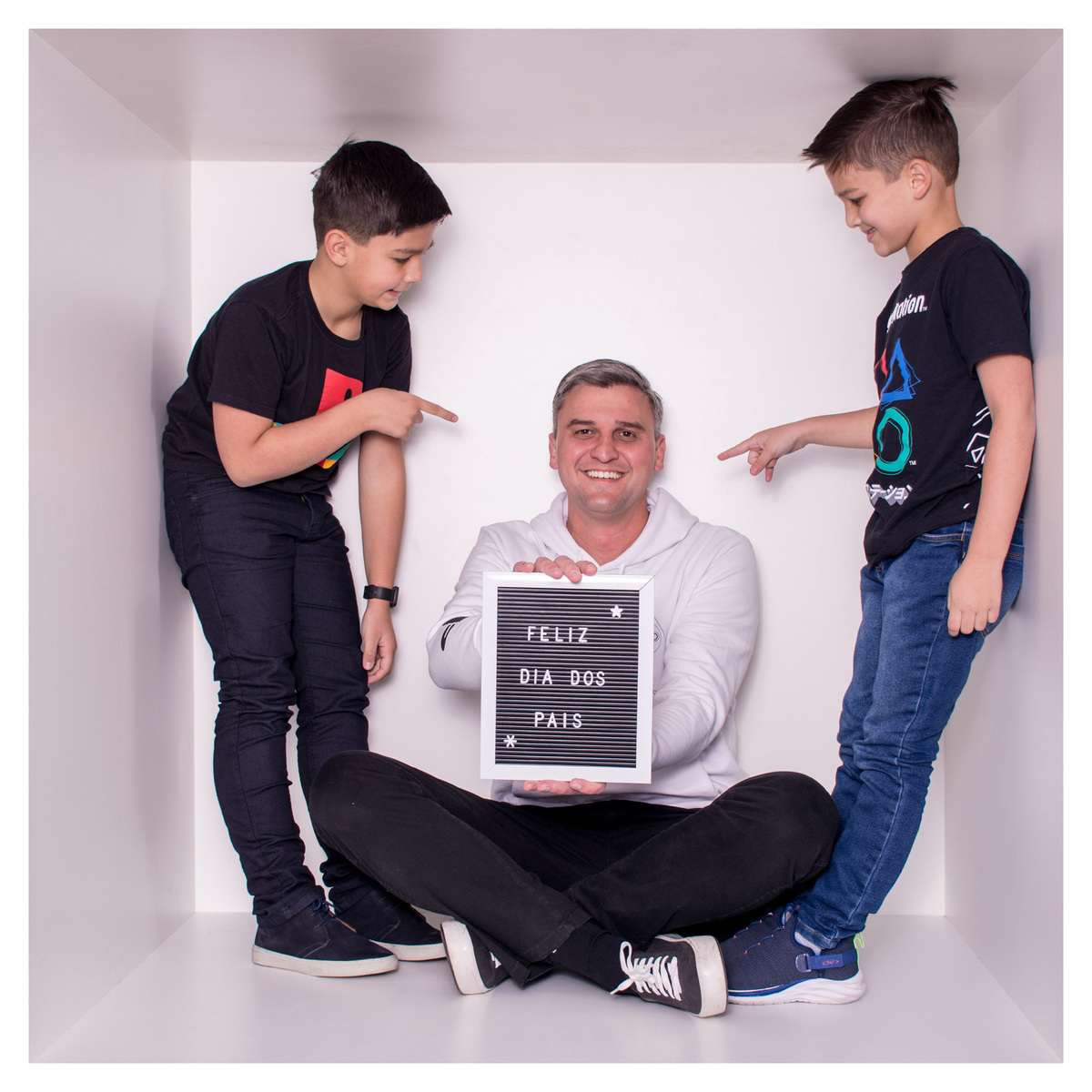 Mini ensaio dia dos pais - Sessão dia dos pais - Book de família - Sessão na caixa - Sessão dia dos pais Curitiba - Pai e filha - Pai e filho - Pai e filhos