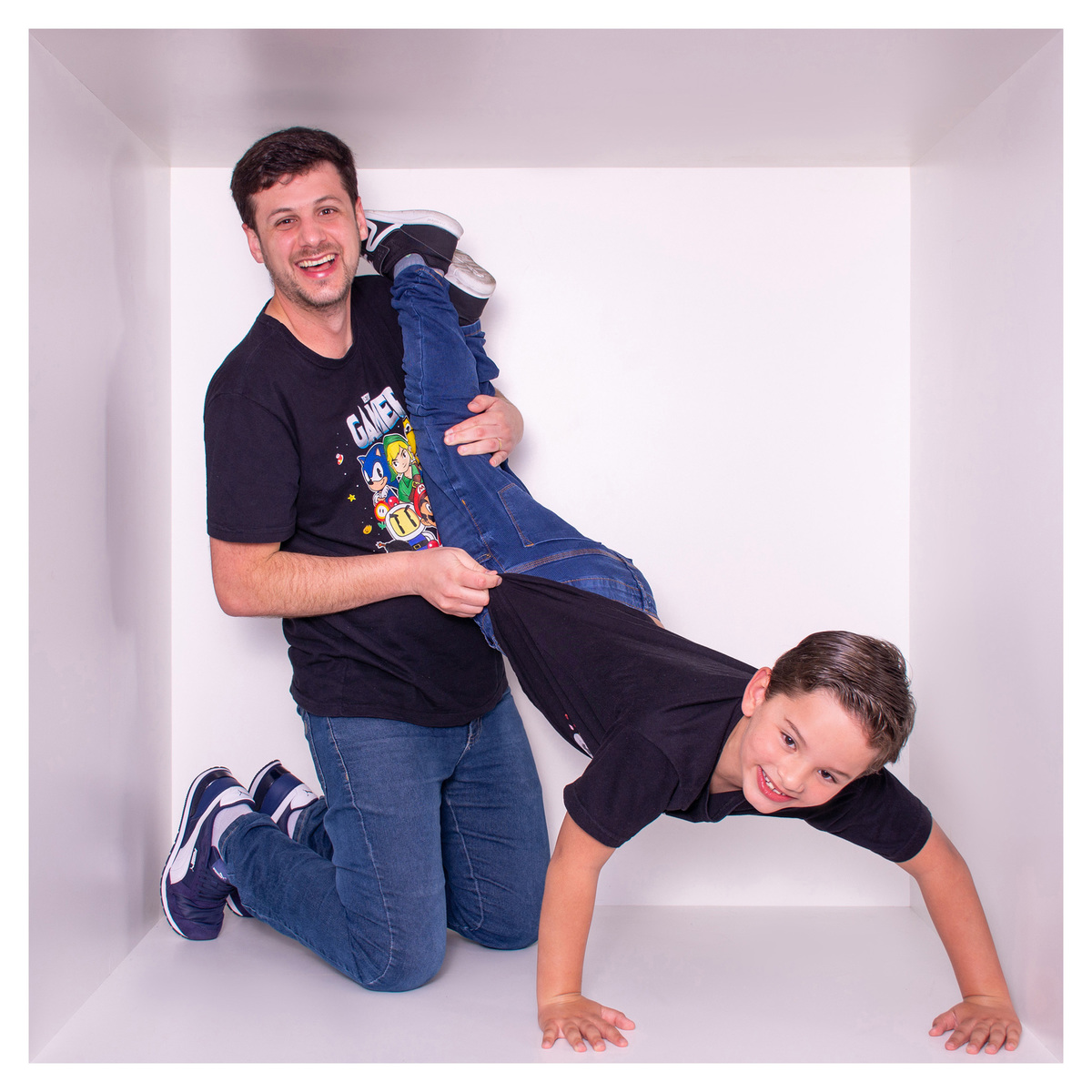 Mini ensaio dia dos pais - Sessão dia dos pais - Book de família - Sessão na caixa - Sessão dia dos pais Curitiba - Pai e filha - Pai e filho - Pai e filhos