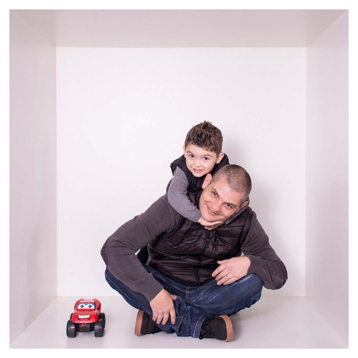 Mini ensaio dia dos pais - Sessão dia dos pais - Book de família - Sessão na caixa - Sessão dia dos pais Curitiba - Pai e filha - Pai e filho - Pai e filhos