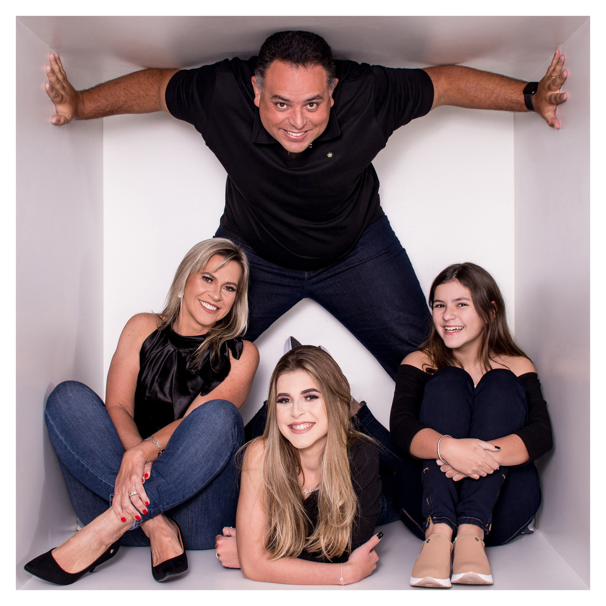 Aniversário de 15 anos - Foto e Filmagem - Debutante - Estúdio Beto Monteiro - Curitiba - fotografo de 15 anos - sessao de fotos - book de fotos - book de 15 anos - book de 15 anos em estúdio - fotografo - Juliane - book dos 15 - estúdio - fotógrafa