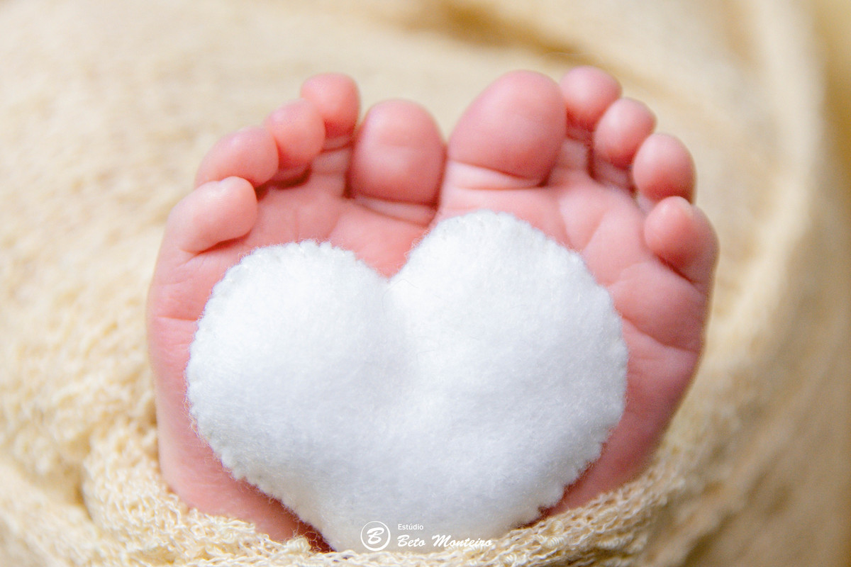 Book fotográfico New Born - Book de fotos - Book New Born - book newborn - Book de Recém-nascido - Book de Bebê - newborn menino - Estúdio Beto Monteiro - Curitiba - Caio Eduardo - Juliana