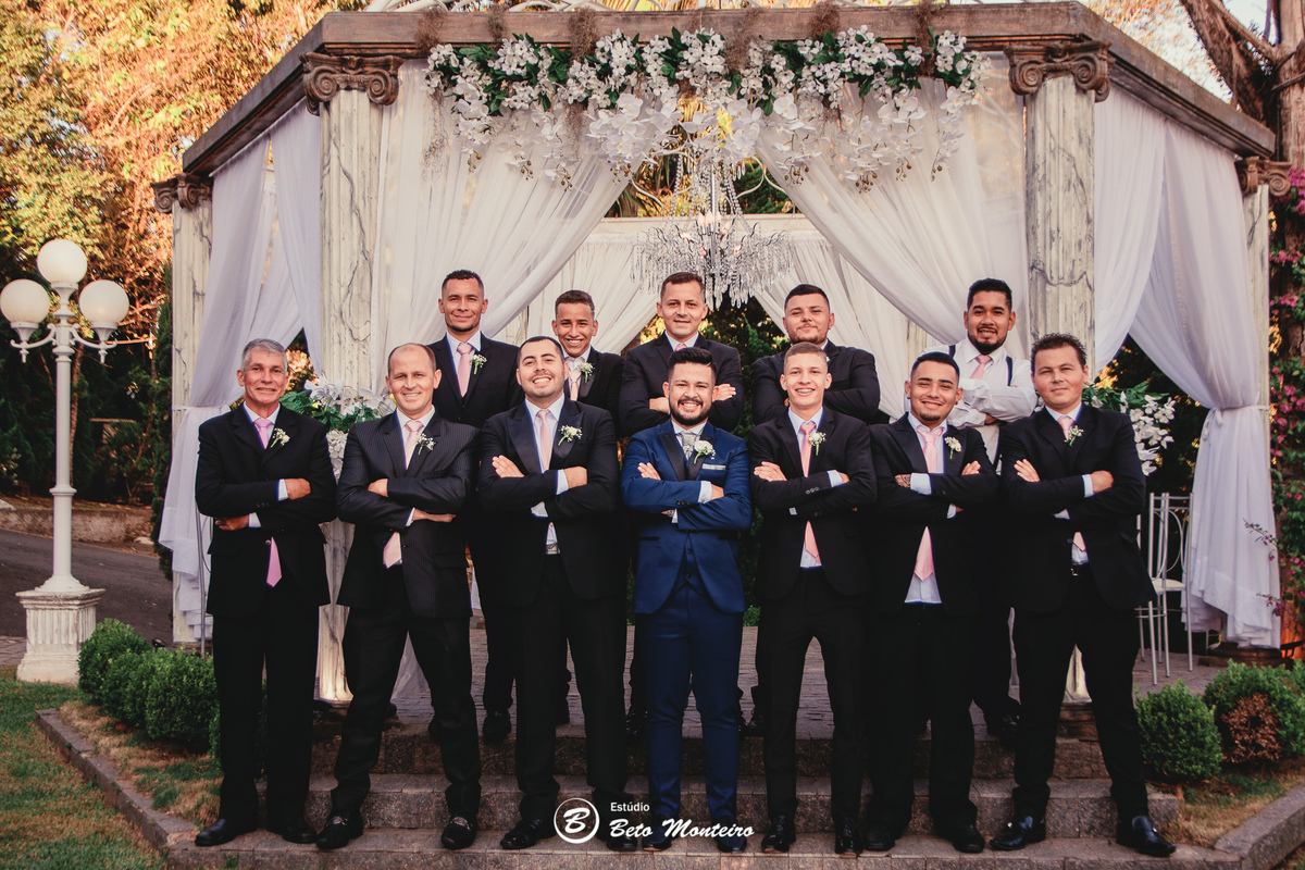 fotografo de casamento - videos de casamento - filmagem - casamento - cinegrafista - filmmaker - wedding - produtora - curitiba - estudio beto monteiro - casal - pre wedding - castello reale - daiane e jeferson - igor francisconi - castelo 