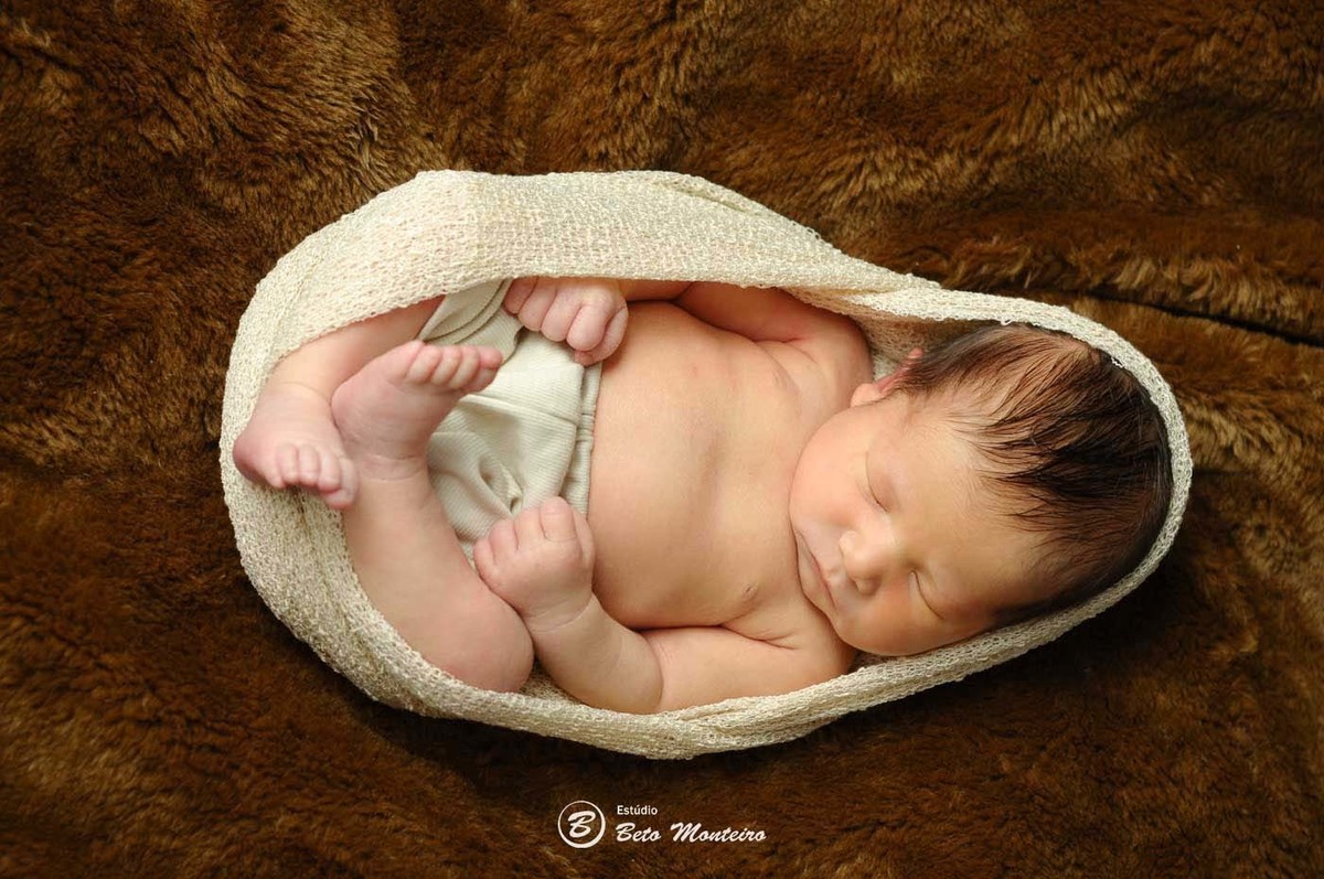 Book fotográfico New Born - Book de fotos - Book New Born - book newborn - Book de Recem-Nascido - Book de Bebê - newborn menino - newborn menina - newborn gemeas - Estúdio Beto Monteiro - Curitiba