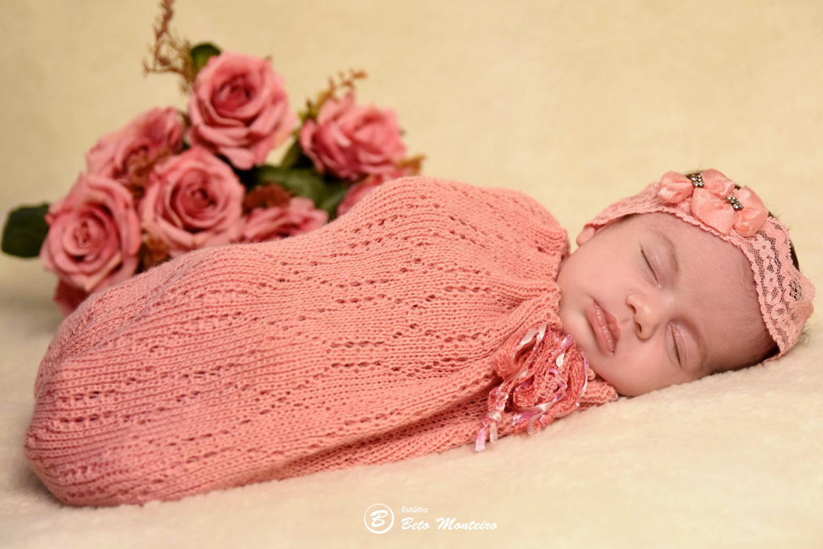 Book fotográfico New Born - Book de fotos - Book New Born - book newborn - Book de Recem-Nascido - Book de Bebê - newborn menino - newborn menina - newborn gemeas - Estúdio Beto Monteiro - Curitiba