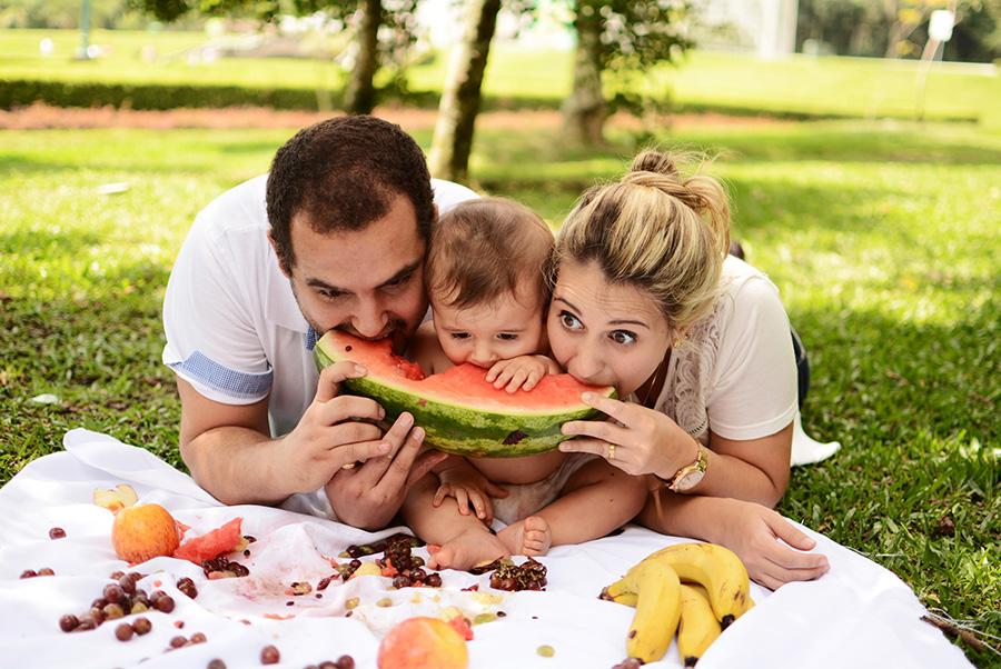 Book fotográfico Smash the cake - Book de fotos - Book Smash the cake - Book Cake Smash - Book Fruit Smash - Book Smash the fruit - Book de Bebê - Estúdio Beto Monteiro - Curitiba