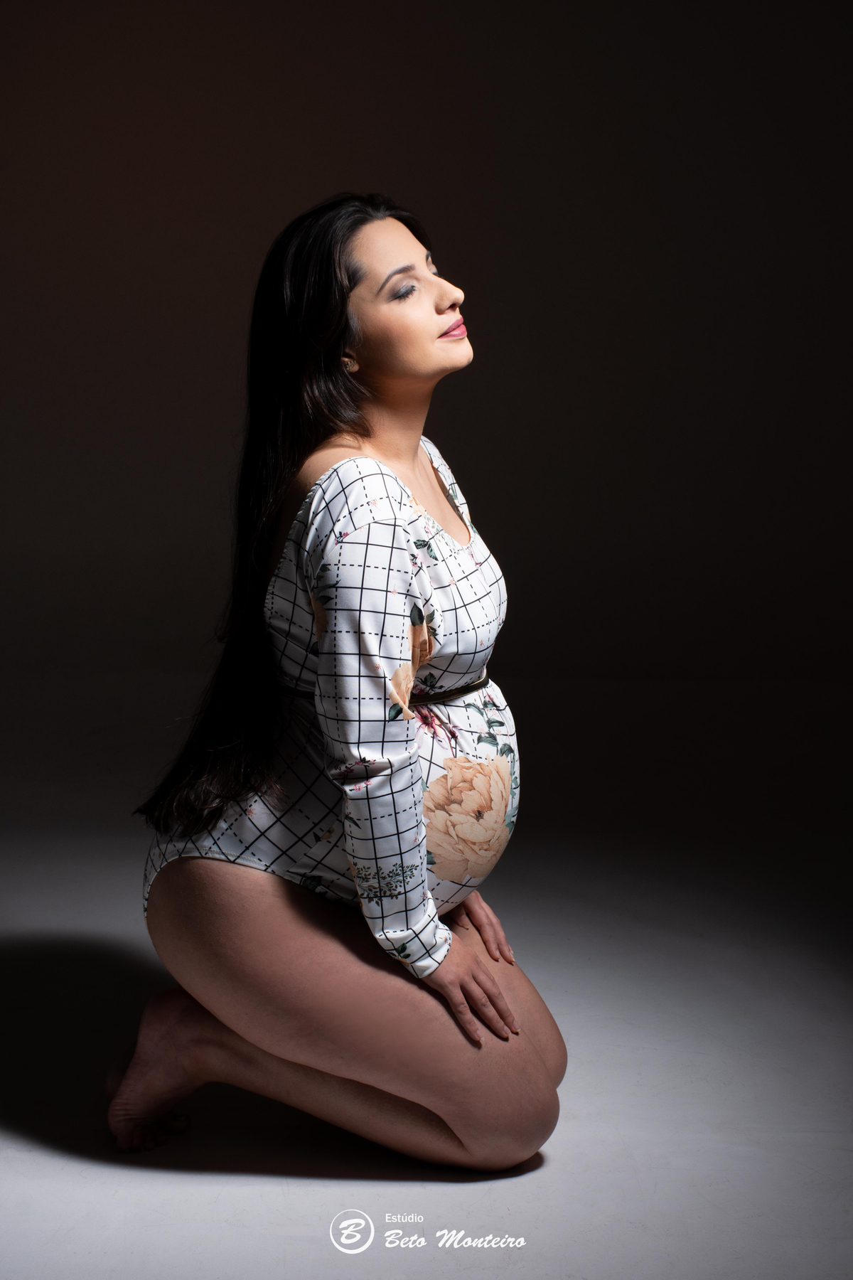 Book fotografico de Gestante - Book de fotos - Book Gestante - Book Grávida - Book Gestacional - Sessão de gravida - Sessão de gestante - Estúdio Beto Monteiro - Curitiba