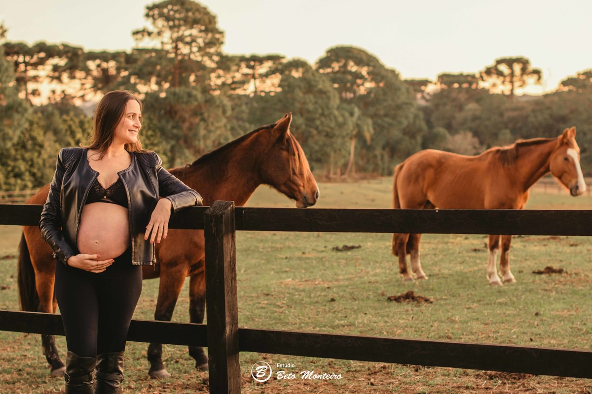Book fotografico de Gestante - Book de fotos - Book Gestante - Book Grávida - Book Gestacional - Sessão de gravida - Sessão de gestante - Estúdio Beto Monteiro - Curitiba