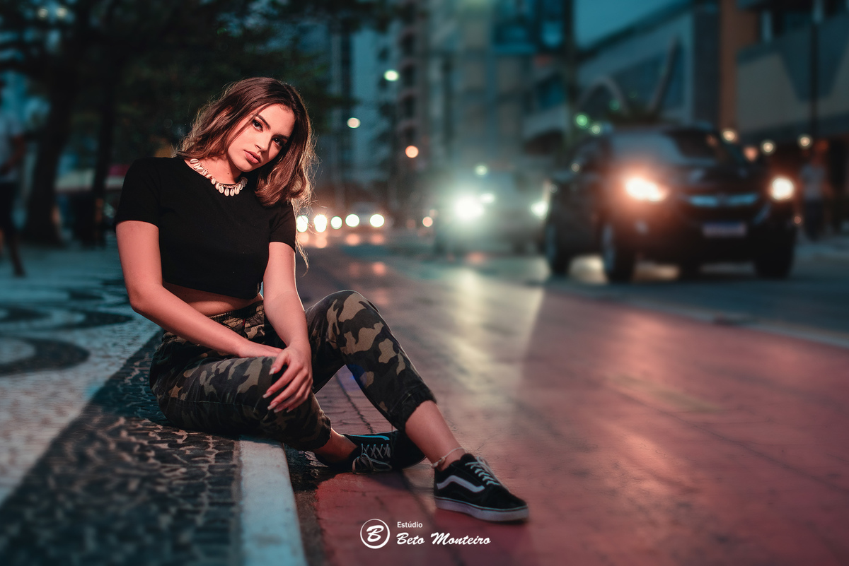 Aniversário de 15 anos - Foto e Filmagem - Debutante - Estúdio Beto Monteiro - Curitiba - fotografo de 15 anos - sessao de fotos - book de fotos - book de 15 anos - fotografo - leticia - book dos 15 - balneario camboriu - bc sc - urbano - praia - externo